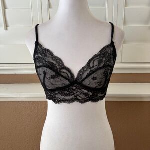 New Naked Princess Black Gemma Bralette Size Large Lingerie French Lace Silk